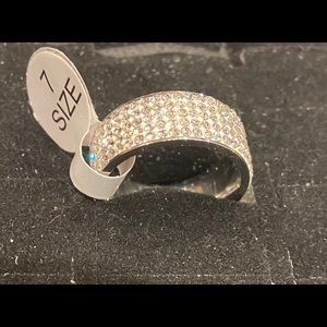 NEW Stainless steel Cz crystal ring
